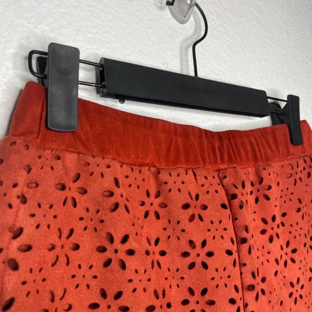 Forever 21 Womens Shorts Size S Burnt Orange Floral Short Shorts Pull On - Picture 9 of 13